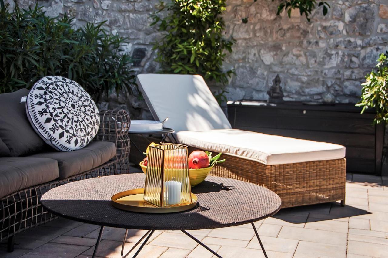 Bed & Breakfast Luxury Orh 4*