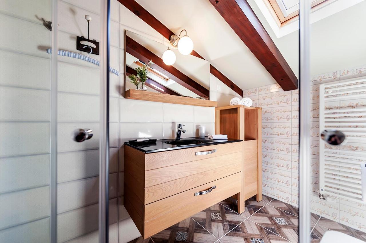 Luxury Orh Nočitev z zajtrkom 4*
